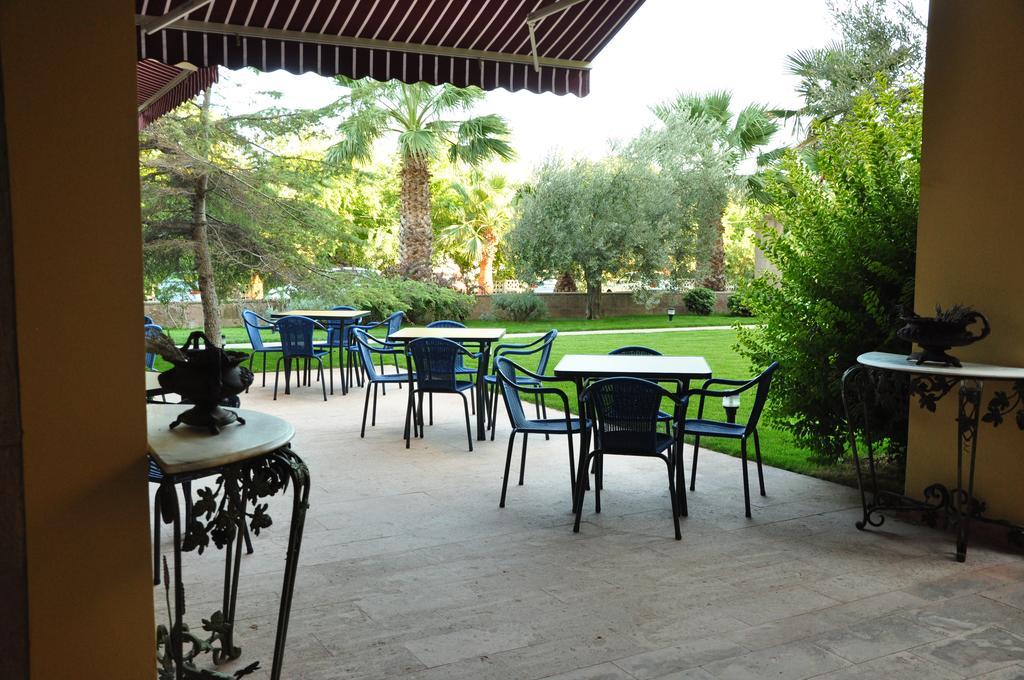 Palm Court Suites Ayvalı Exteriér fotografie