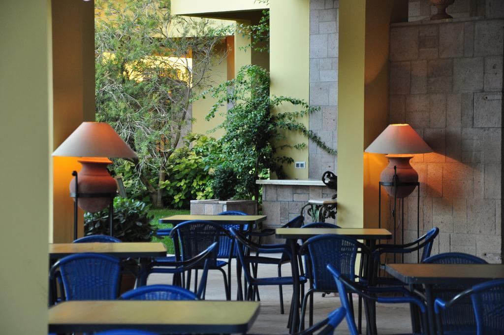 Palm Court Suites Ayvalı Exteriér fotografie